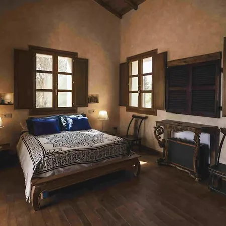 Vila The Olive Grove Quartu SantʼElena